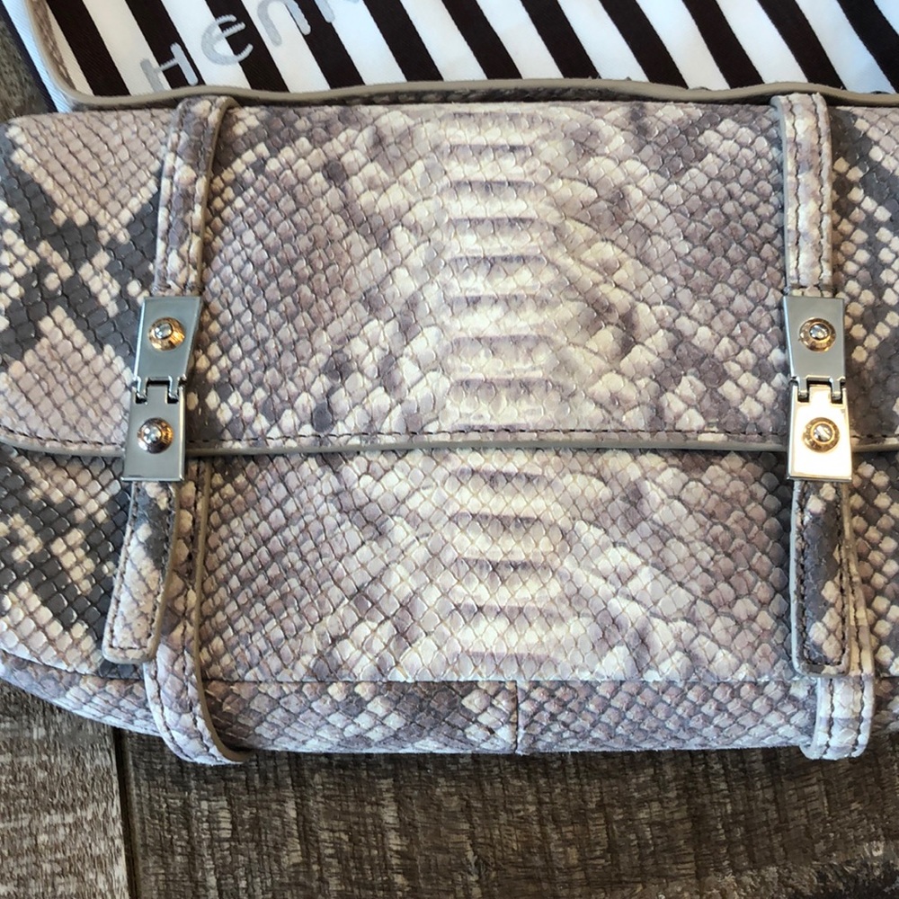 Henri Bendel Purse - Picture 2 of 8
